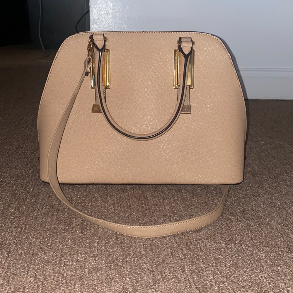 Gorgeous Beige Satchet
